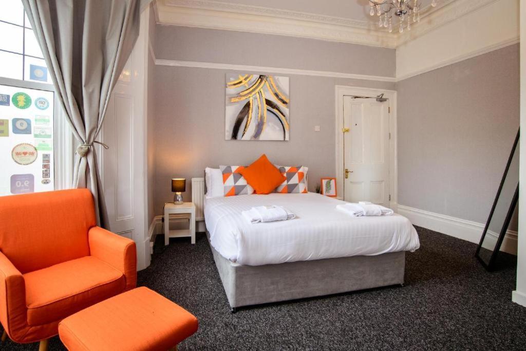 The Alexander - By Tifa Stays สวอนซี ภายนอก รูปภาพ